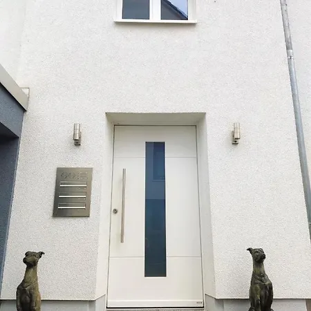 Zen - Spacious - Garden - Kitchen Διαμέρισμα