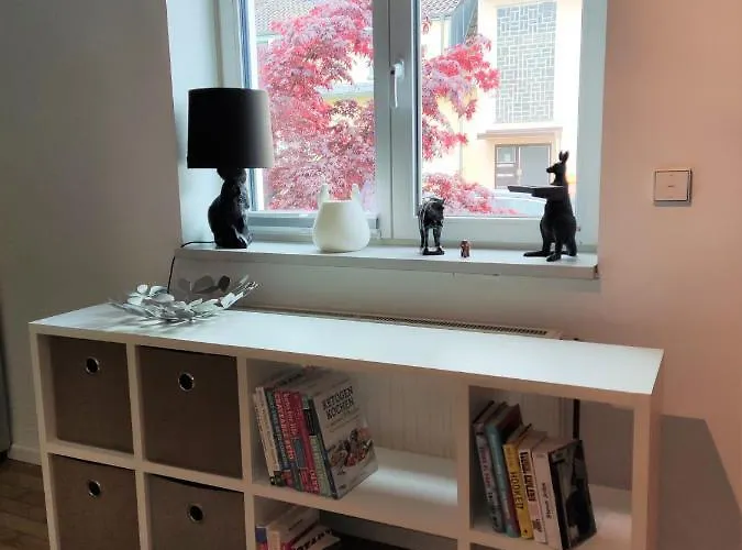 Zen - Spacious - Garden - Kitchen Apartment Karlsruhe